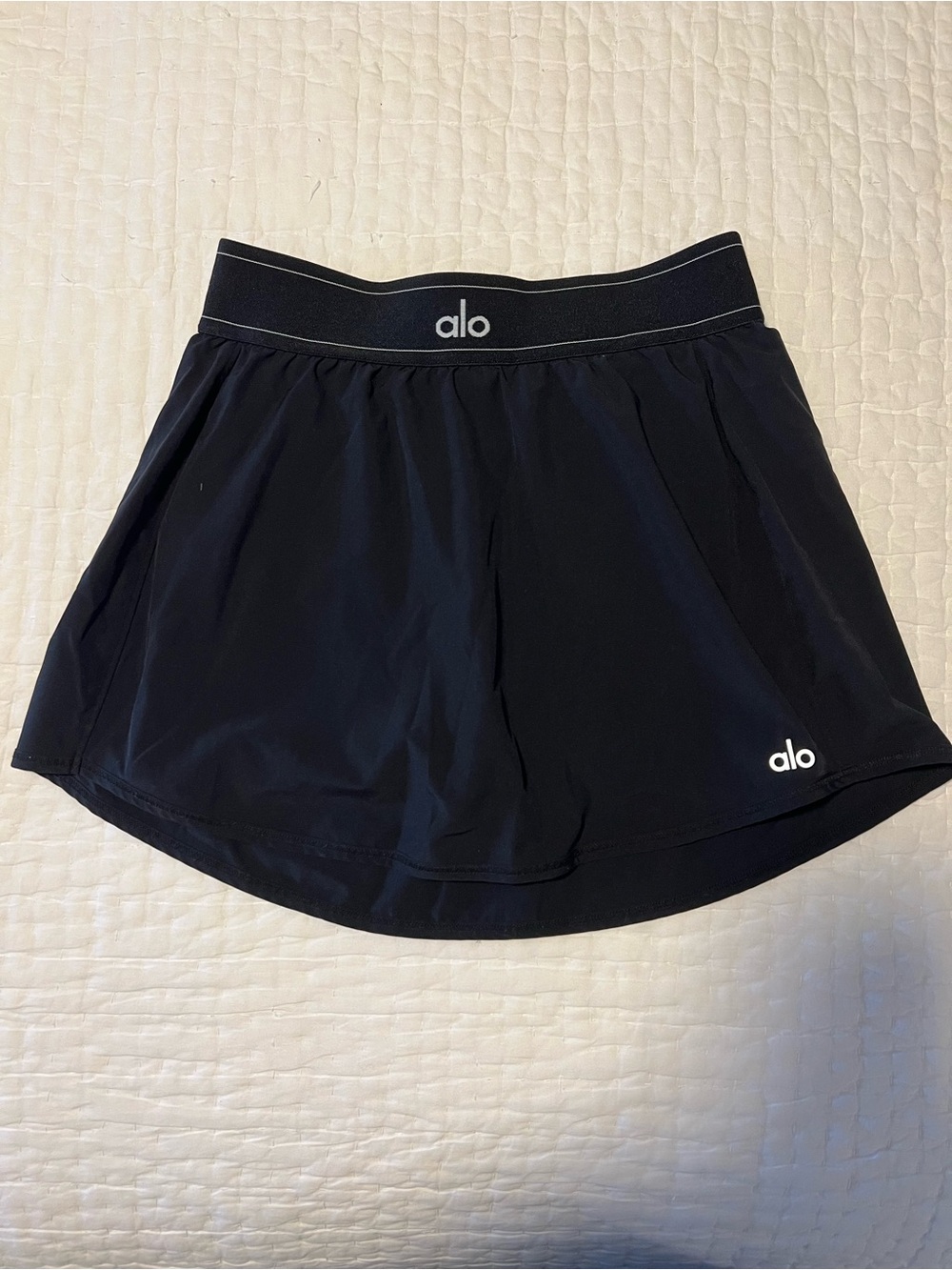 ALO Yoga Match Point Tennis Skirt in Black